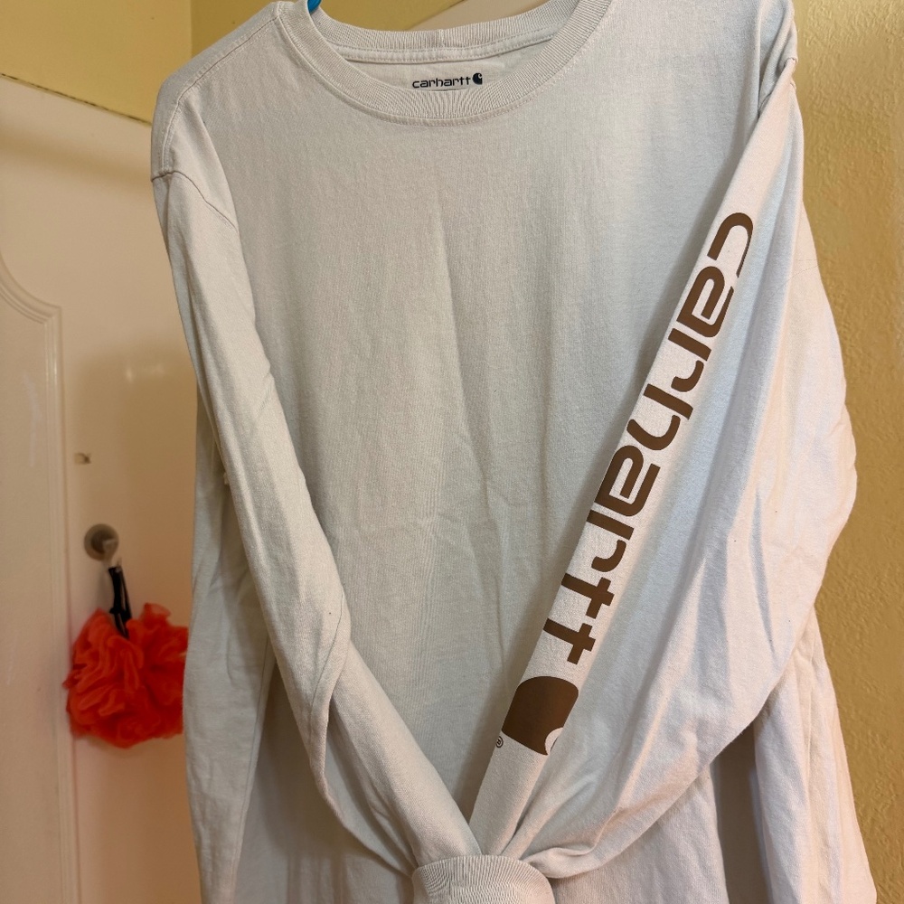 Ladies Carhartt tee